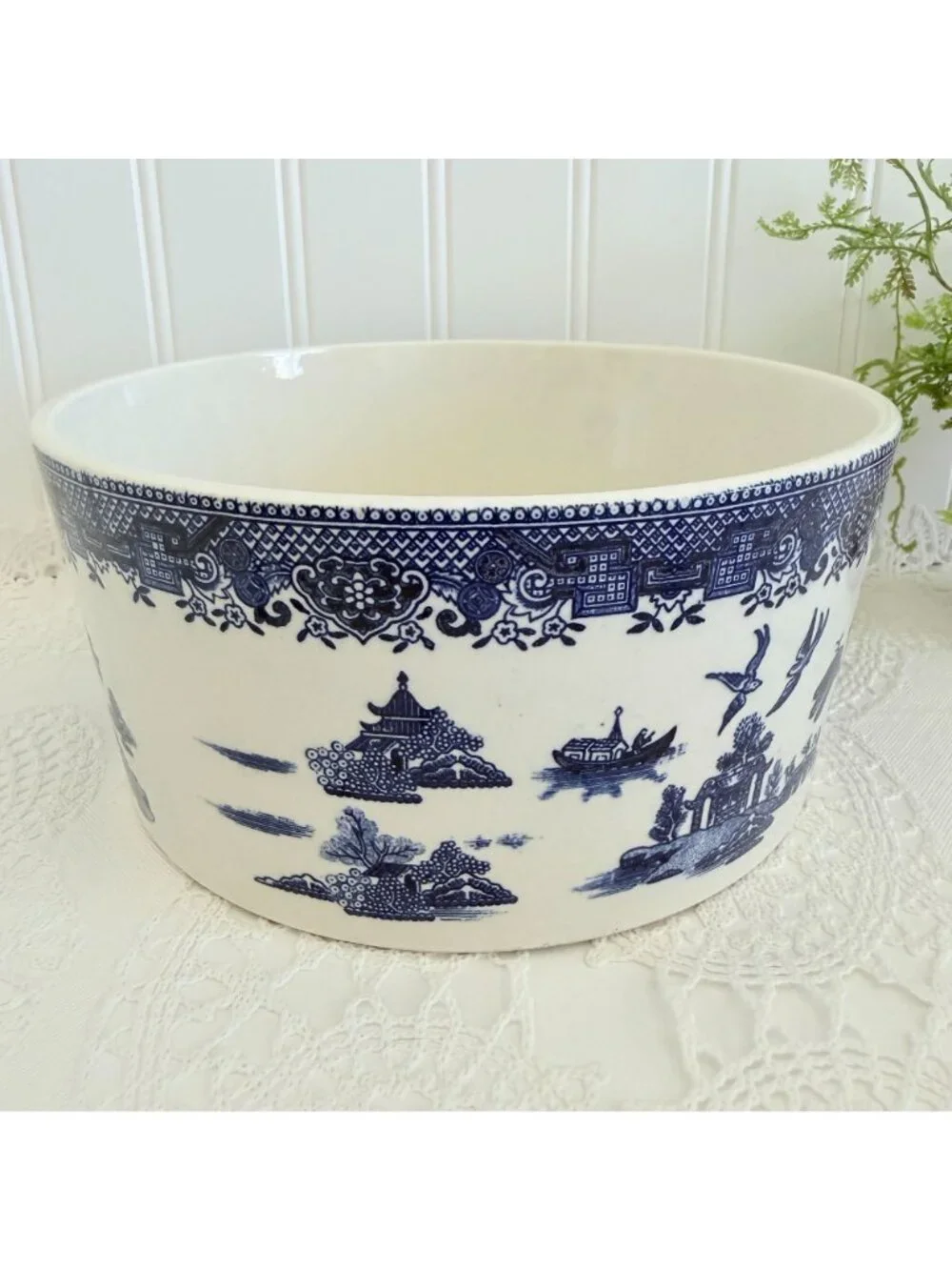 Vintage Heritage Mint Blue Willow Souffle Bowl 7.75